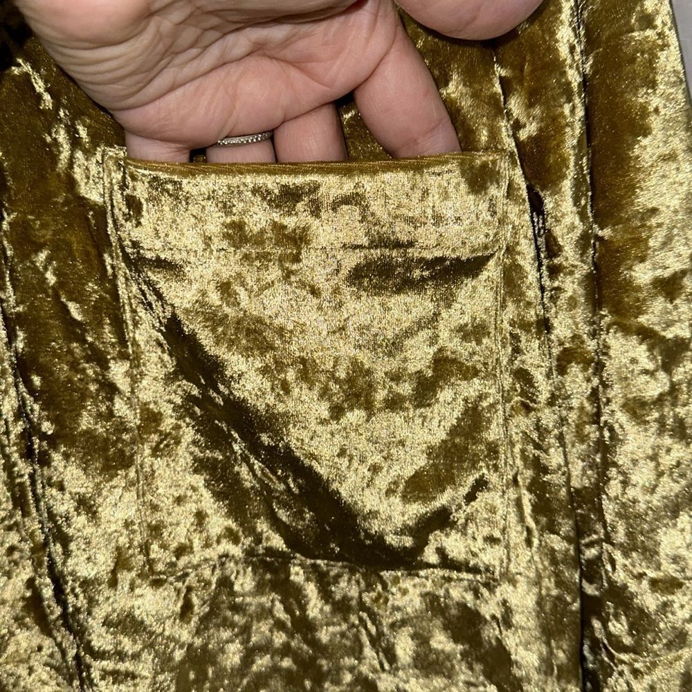 AMADI X Anthro XS Gold Crushed Velvet Long Sleeve Relaxed Fit Top - Picture 13 of 15